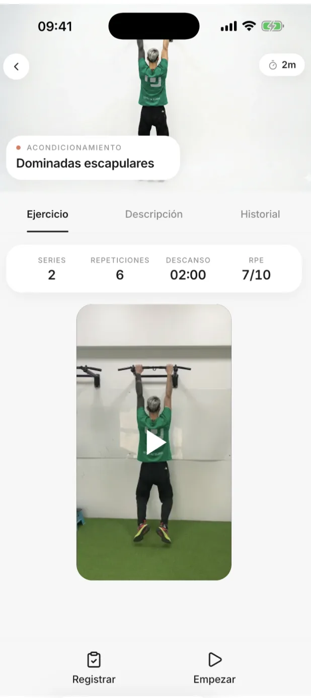Detalle de un ejercicio con series, repeticiones, descanso, RPE y vídeo demostrativo